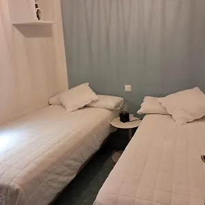 Con Solera En El Corazón De Triana Apartamento