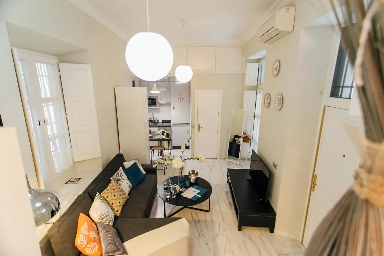 Apartment Comfortable Duplex- 1Bd 2Bth- Dean Miranda Seville Spain