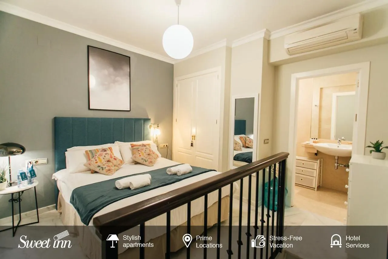Comfortable Duplex- 1Bd 2Bth- Dean Miranda Seville